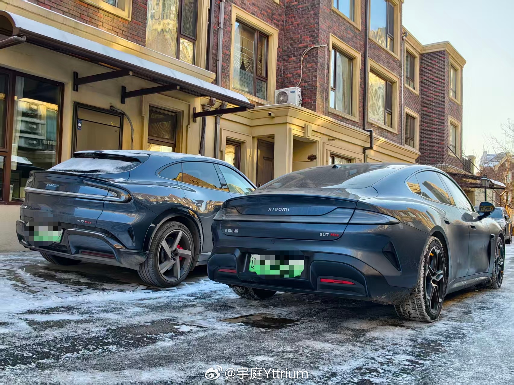 今天出门溜一圈Yu7。一直扔着不开，感觉要冻坏了。