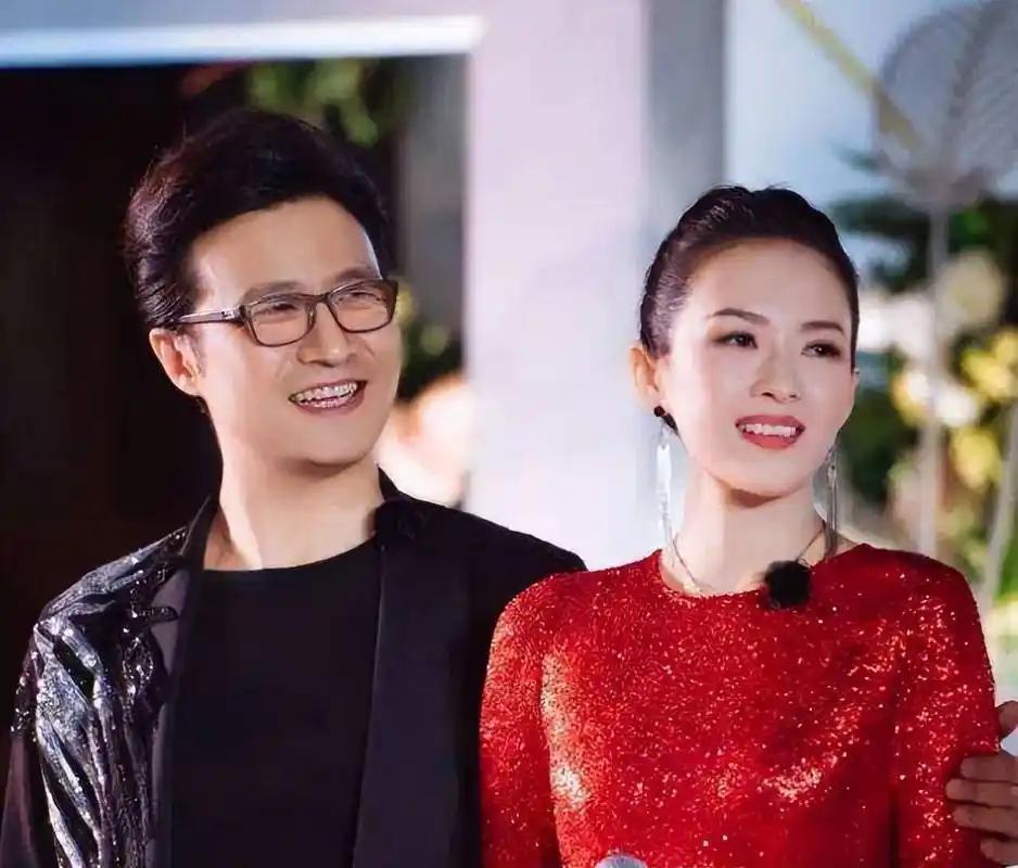 直到今天才看懂章子怡为什么离婚！不是汪峰花心，而是他太冷血。前脚用AI把公司从1
