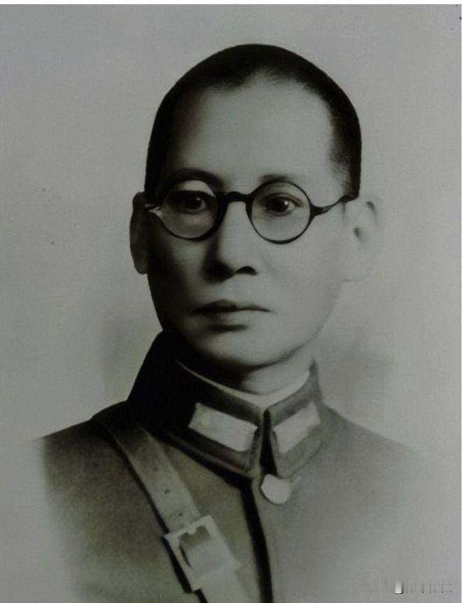 历史上今天：

1945年10月6日，统治云南长达18年的“云南王”龙云，在蒋介