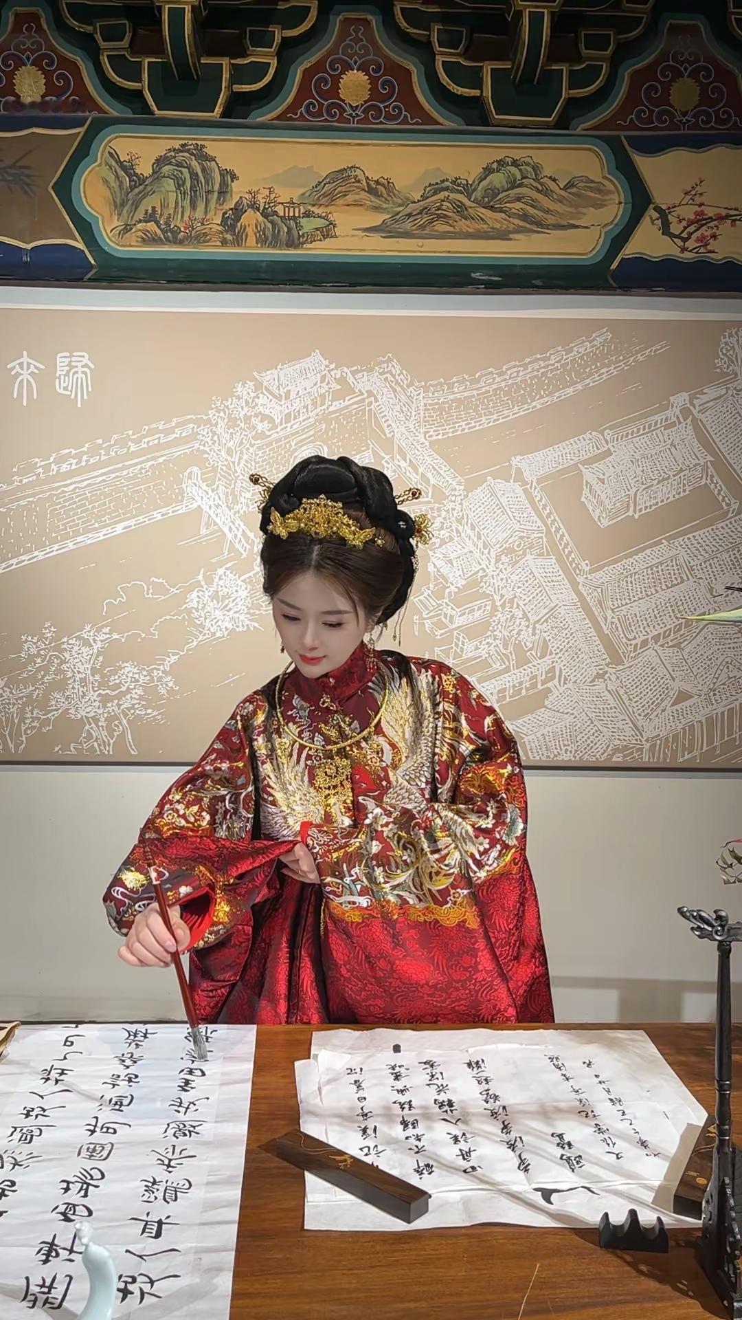 着汉服，遇美好