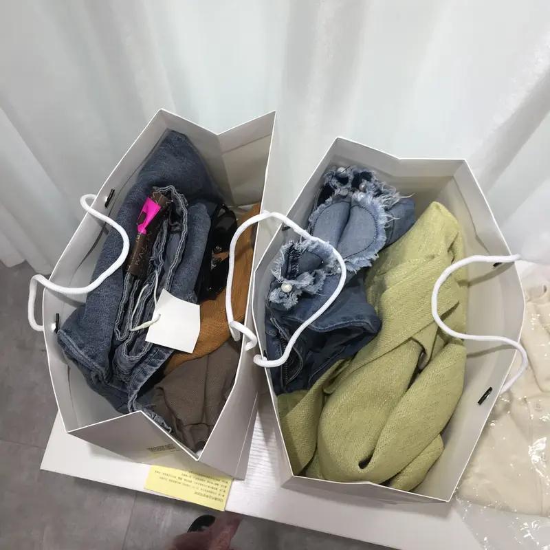 如今电商退货率高得惊人，女装退货率从50%猛增至80%，几乎卖5件就得退4件。商