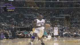 科比舒展背扣！