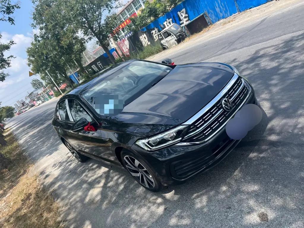 买二手车选个人车主还是车商，核心看“急不急+懂不懂车”。
不着急的话，碰个人车源