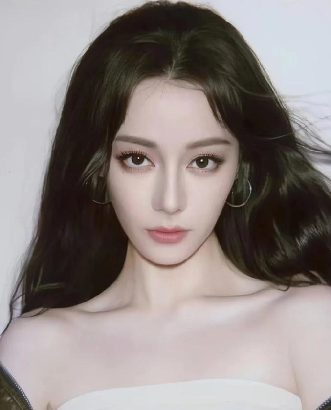 迪丽热巴团队出现重大失误！！

本来热巴3号要去巴黎秋冬大秀，工作室安排她经迪拜