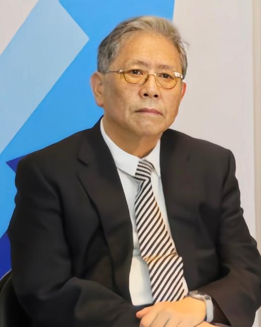 帅化民：台湾人还在担心人家中国大陆有几艘航母，歼20，歼35有多少架。我只能说台