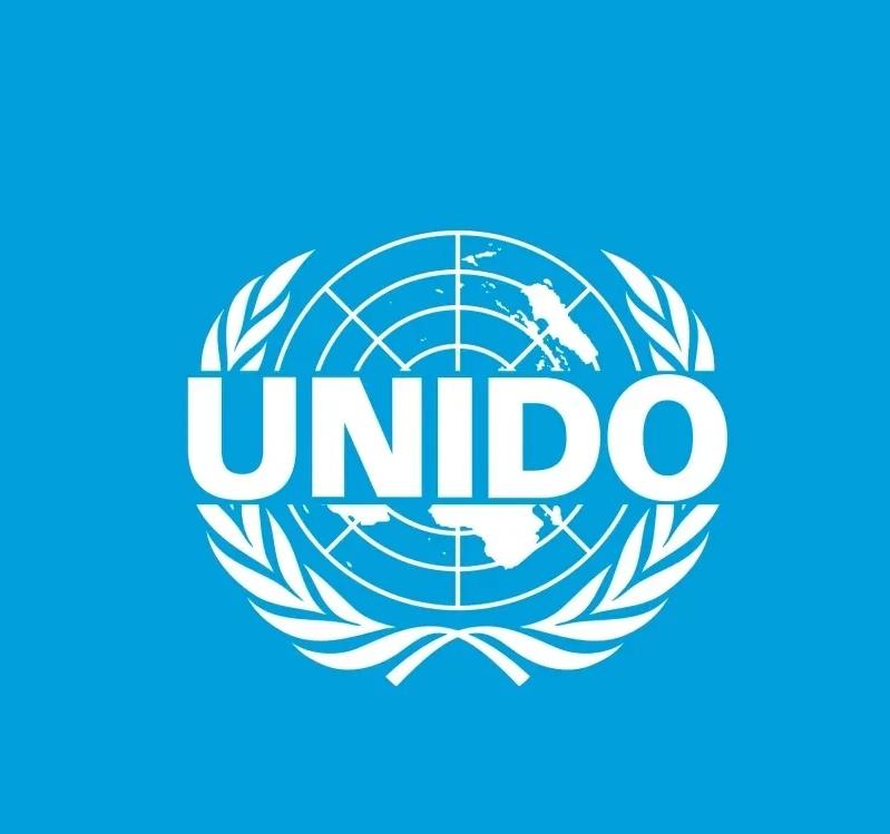 联合国成了看客。
联合国成了笑话。
联合国只能眼睁睁看着自己的成员国被欺凌，被侵