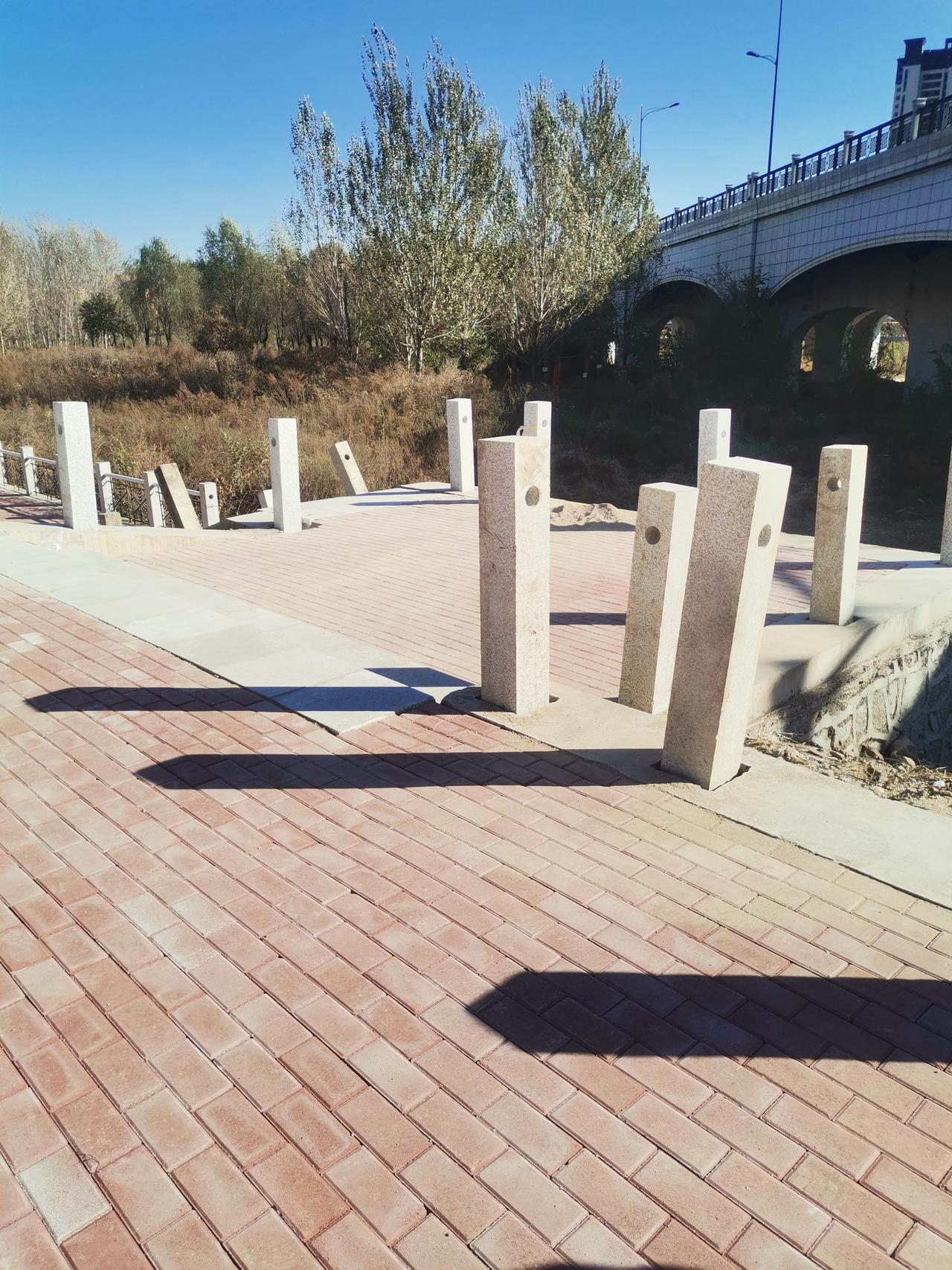好消息！吉林市温德河滨河景观路终于要竣工啦，这个烂尾工程总算解决了，温德河畔愈发