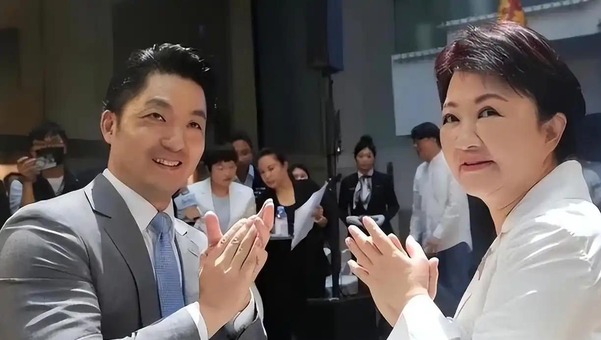 如果卢秀燕最终代表参选2028，蒋万安和韩国瑜会全力支持吗？
目前看起来，国民党