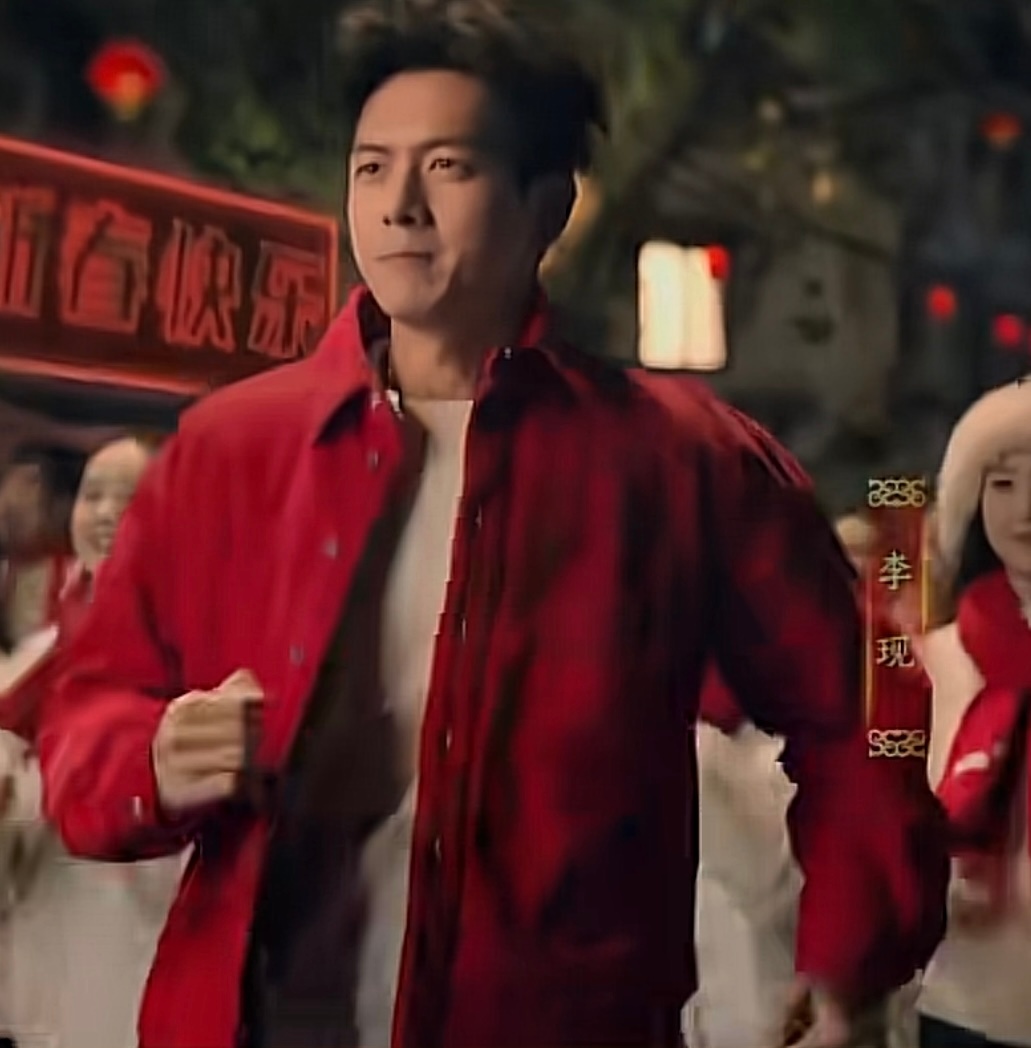 李现来春晚次次穿红衣春晚段子大考春晚