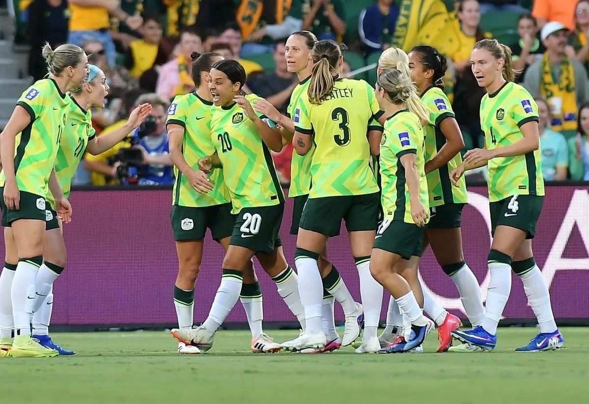 澳大利亚女足2比1朝鲜女足3月13日晚6点，2026女足亚洲杯1/4决赛先赛一场