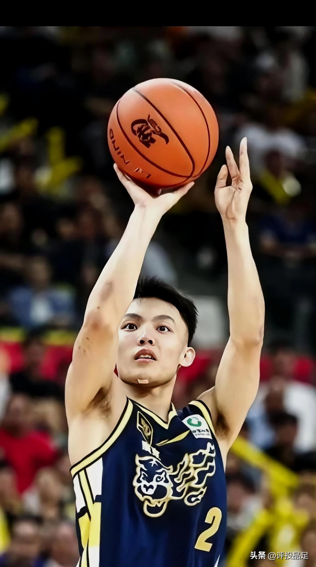 广东宏远今晚以73-89输给了辽宁男篮，6人发挥失常！
1.徐杰
他今晚出场12