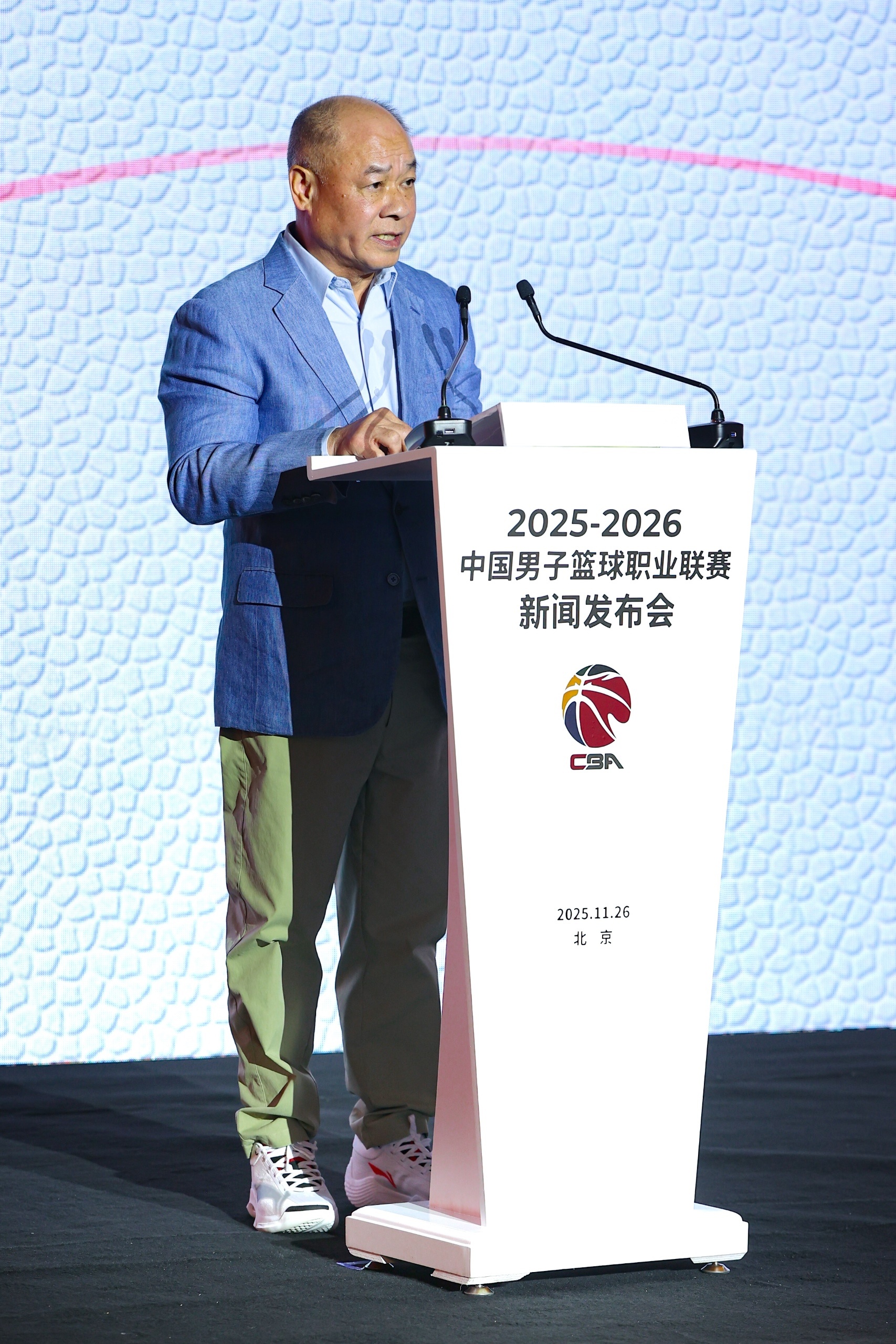 CBA 2025-2026赛季来了  李宁品牌创始人、集团董事长李宁先生出席CB