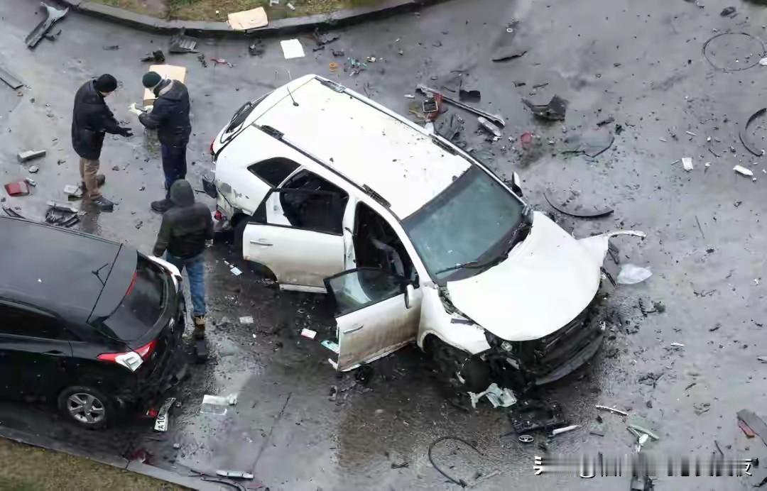 俄军发动报复袭击，两名乌克兰官员被炸，乌克兰13个州遭受空袭