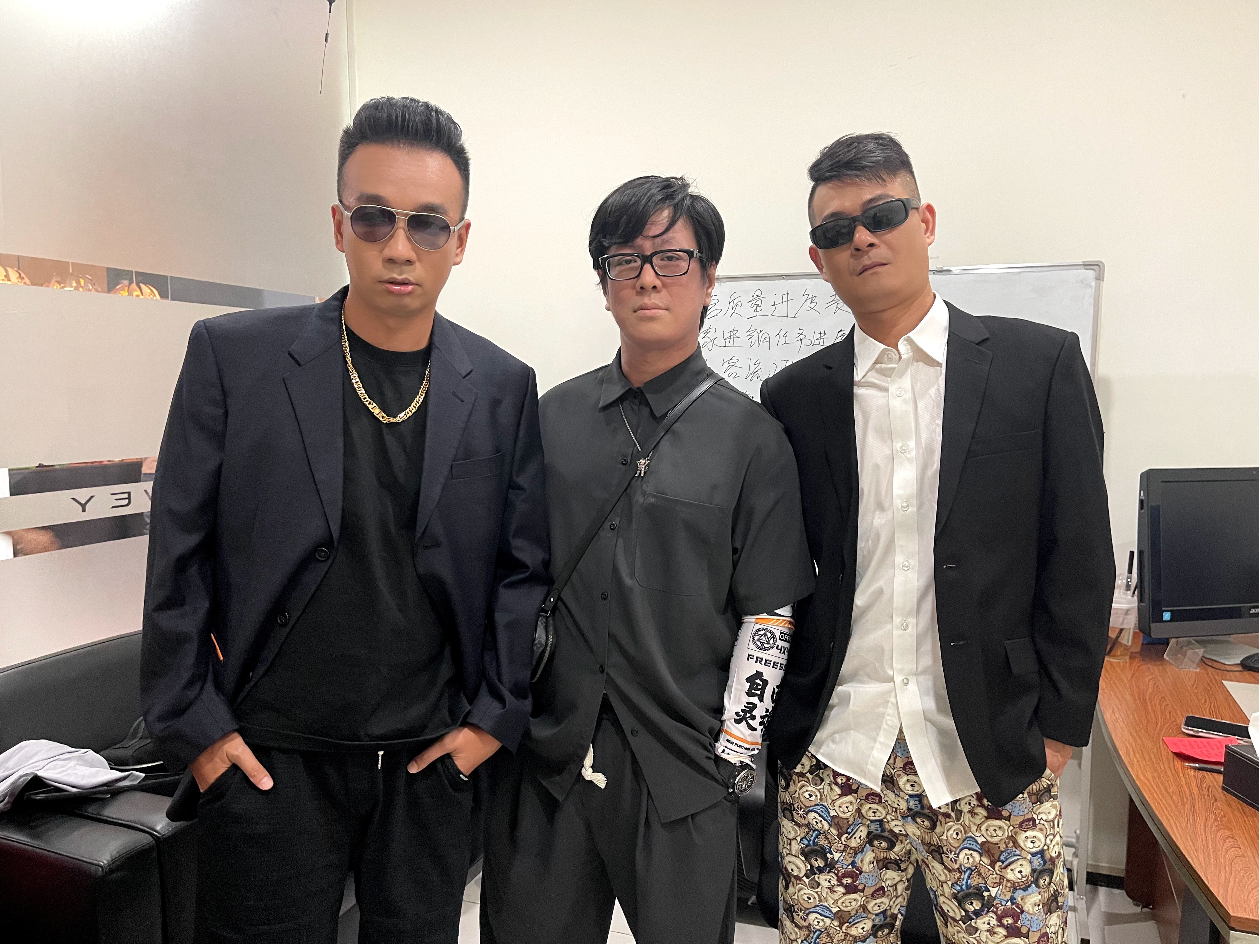 全世界早晨，今天请叫我铜锣湾揸fit 人[害羞] ​​​