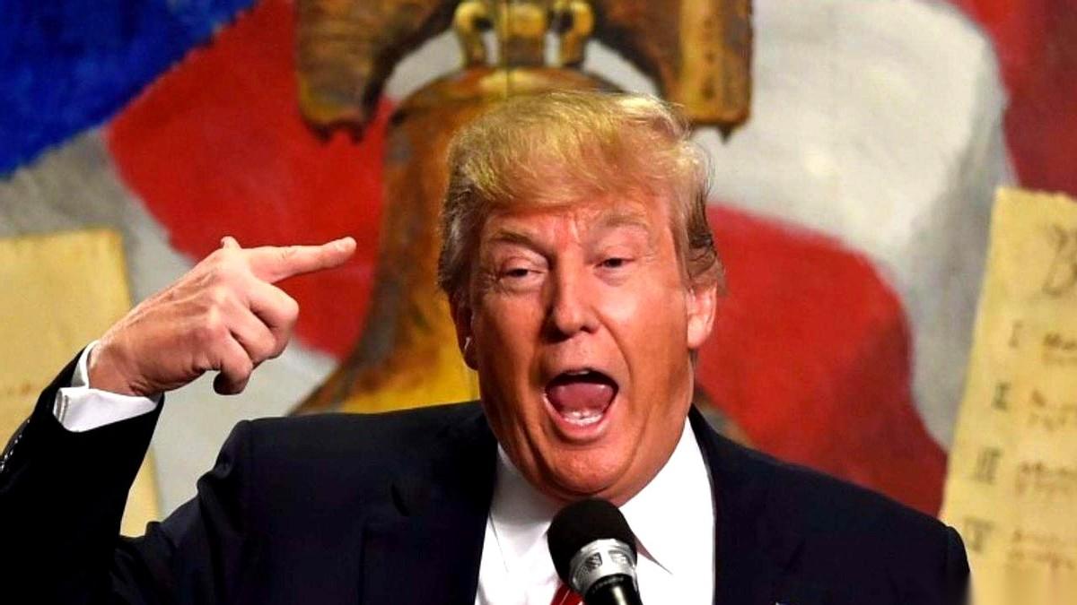 笑死。
真的，活久了什么事儿都能见着。
你跑到我家门口卖刀，撺掇我家人跟你单过。