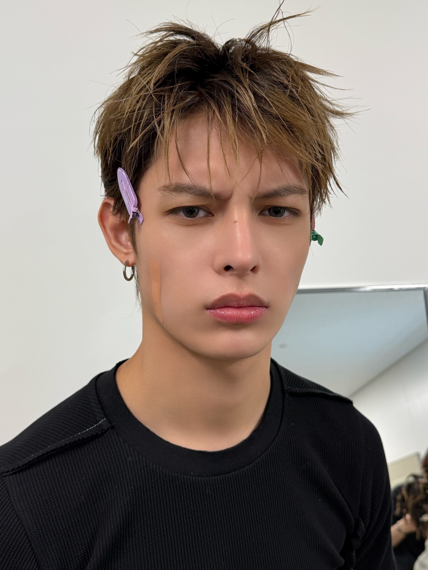 赵雨凡JAMES 🦅赵雨凡 当猫咪🐱没有得到他想要的食物时，他就会这样： 