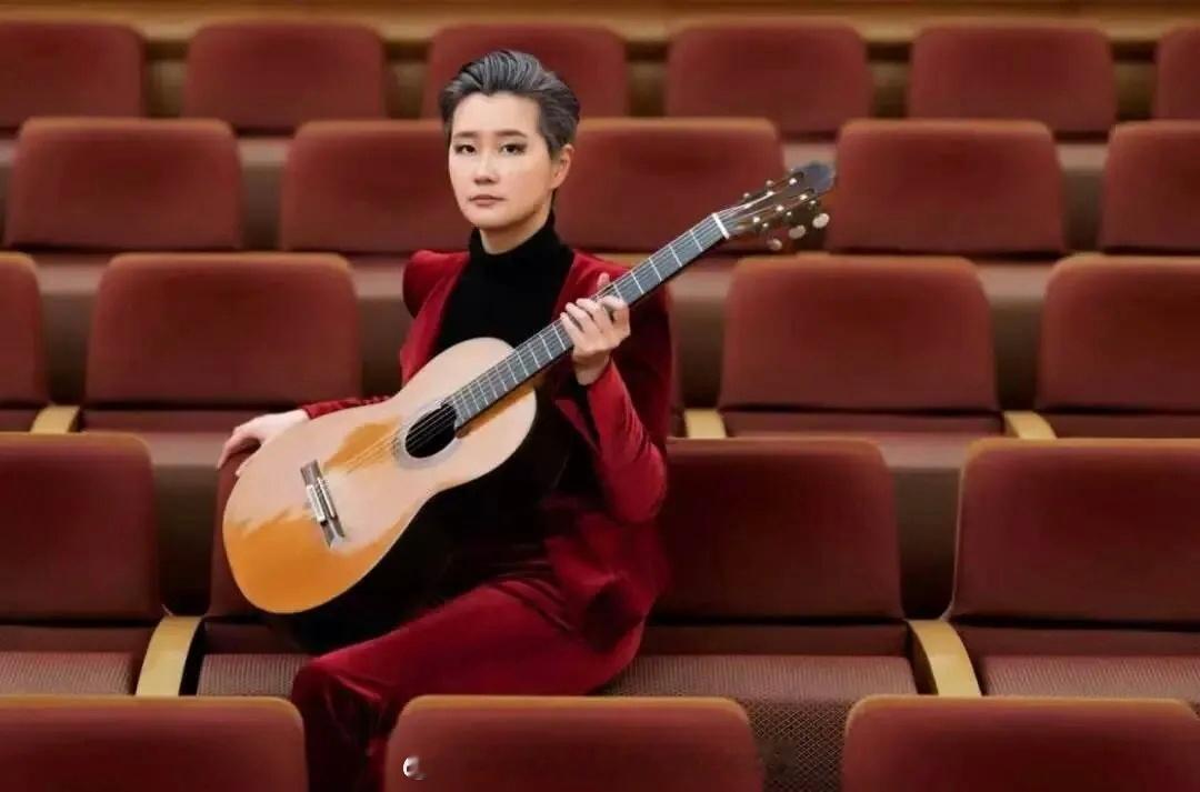 U闲生活上海城市草坪音乐会·夏之魅7.10-7.20免费预约观演，每晚20点共7