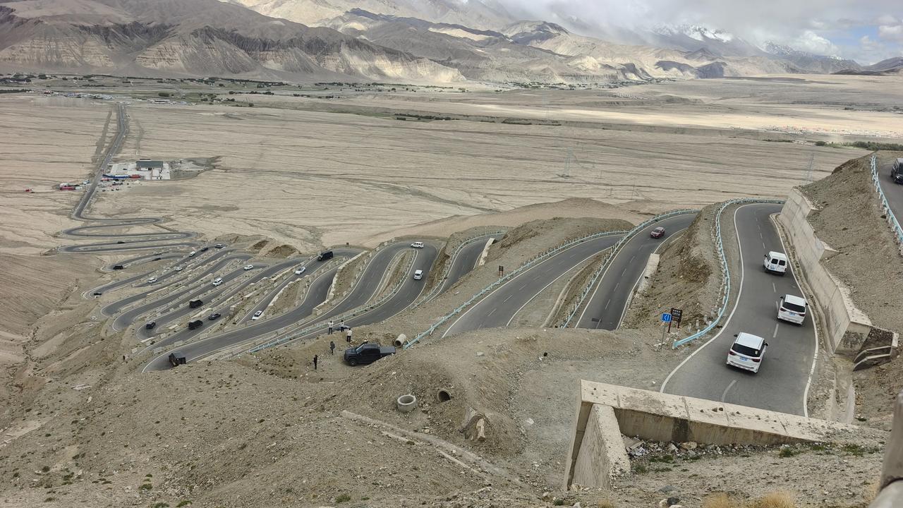 用一张图证明你去过的地方这些都是我去过的地方，我是今年四月到五月去的。尽管我第一