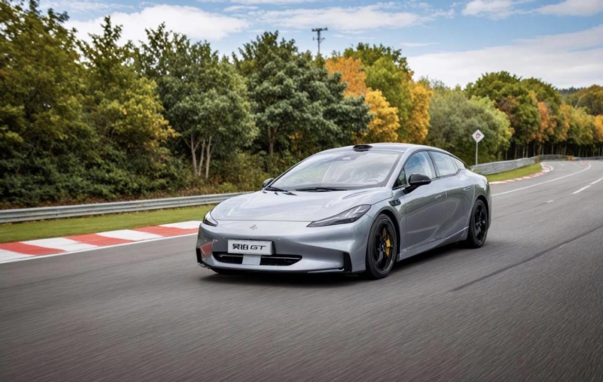 这款纯电车比特斯拉Model 3还要香？看昊铂GT实力圈粉
提到新能源汽车，有着