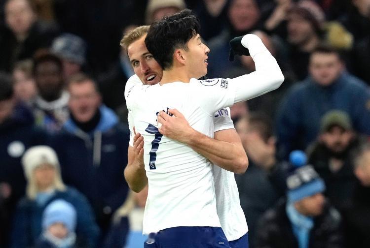 今年冬窗，水晶宫签下24岁热刺边锋布伦南·约翰逊，据悉转会费4000万欧，热刺近