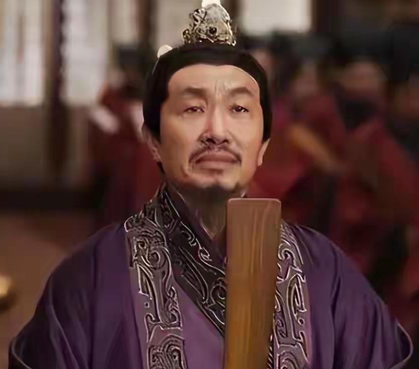 杨贵妃哥哥杨国忠得势究竟有多奢靡？取暖用肉屏风 吃饭用肉台盘！
 
咱先说说这肉