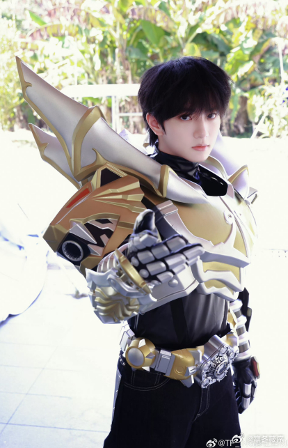 王传君让穆祉丞帮他带孩子一个缺靠谱带娃帮手，一个是资深宠妹达人，王传君这波选人真