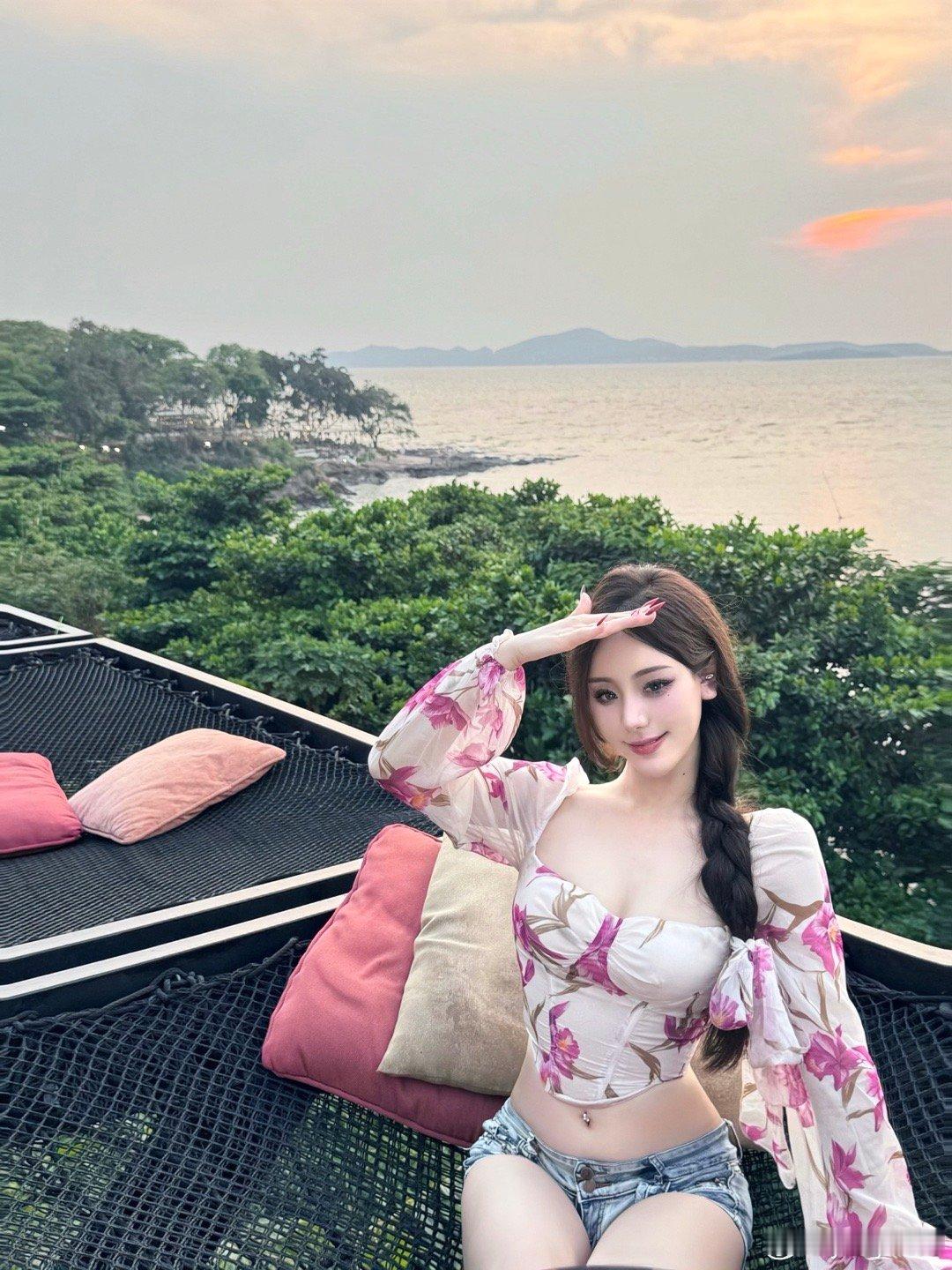 享受阳光🌅 ​​​