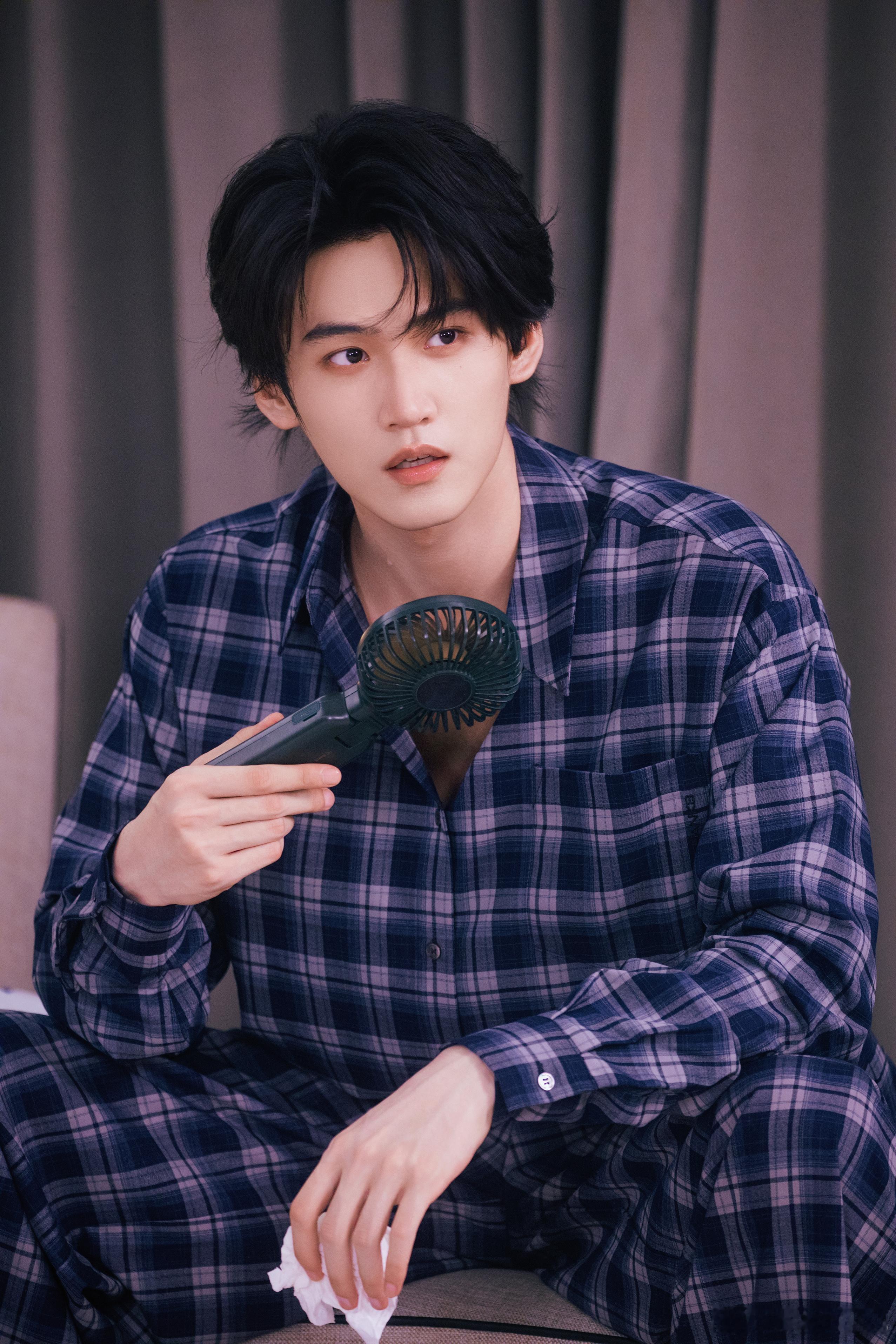 没人比周柯宇更懂羁绊 笑到肚子痛！岑矜对羁绊的理解简直是泥石流级别的脑洞，打完一