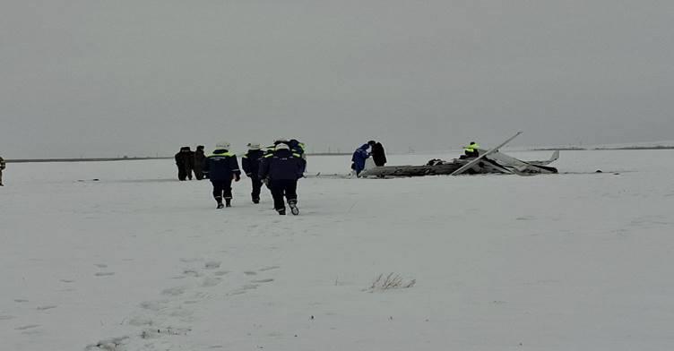 俄罗斯奥伦堡州奥尔斯克市突发坠机事故，一架大学所属的教练机在当地坠毁，机上的两名