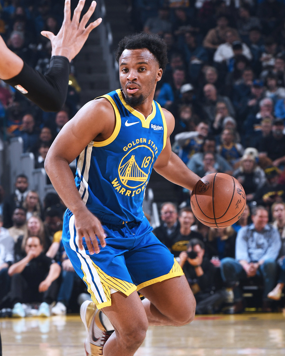 LJ-克莱尔17分，3助攻，1篮板。马刺vs勇士