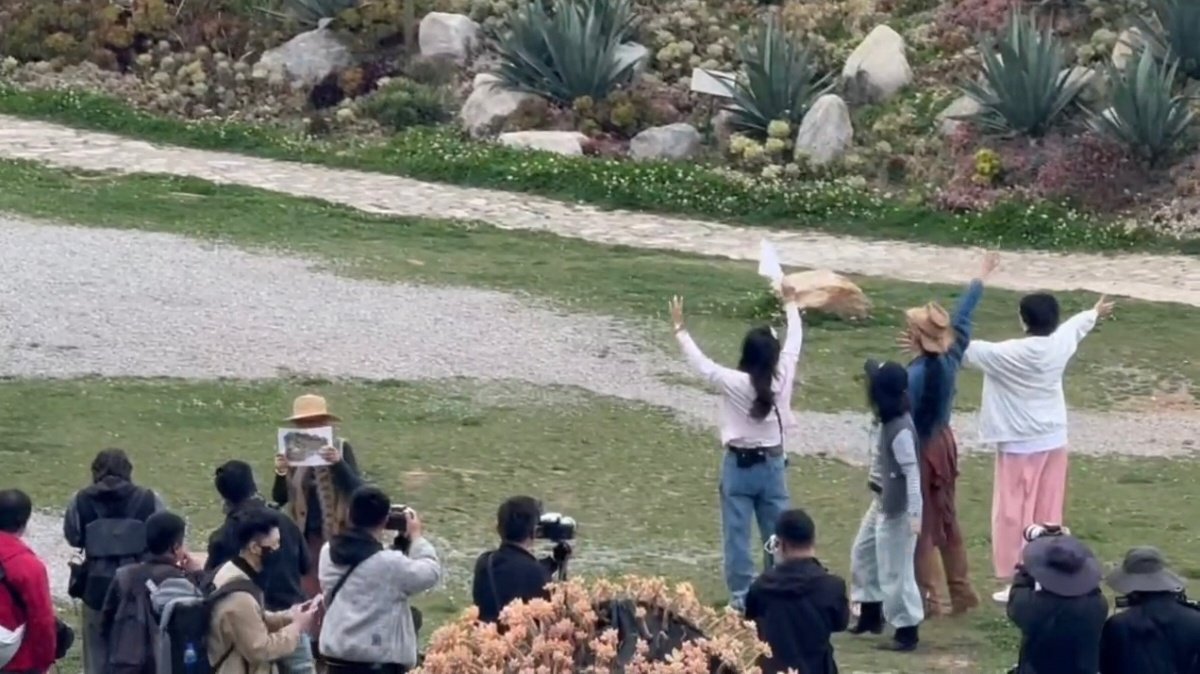 别人放风筝李静罗海琼放气球21天重养自己路透道具飞了谁懂啊，看李静跟范湉湉跳舞真