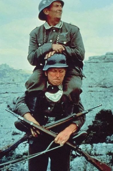 我的评分：[星星][星星][星星][半星] 蛇来运转春节档  全剧紧张又带着轻松