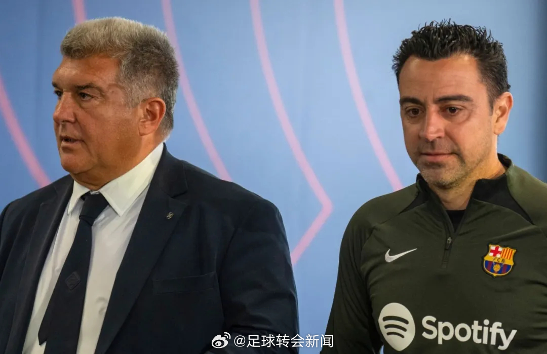 哈维在接受La Vanguardia采访时抨击了拉波尔塔，他表示梅西本来可以重返