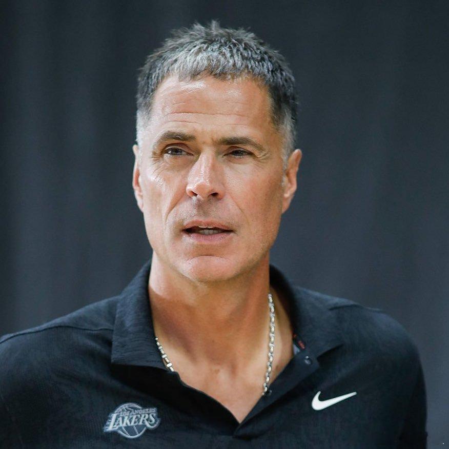 Sam Amick：湖人不太可能会在交易截止日前完成交易。 