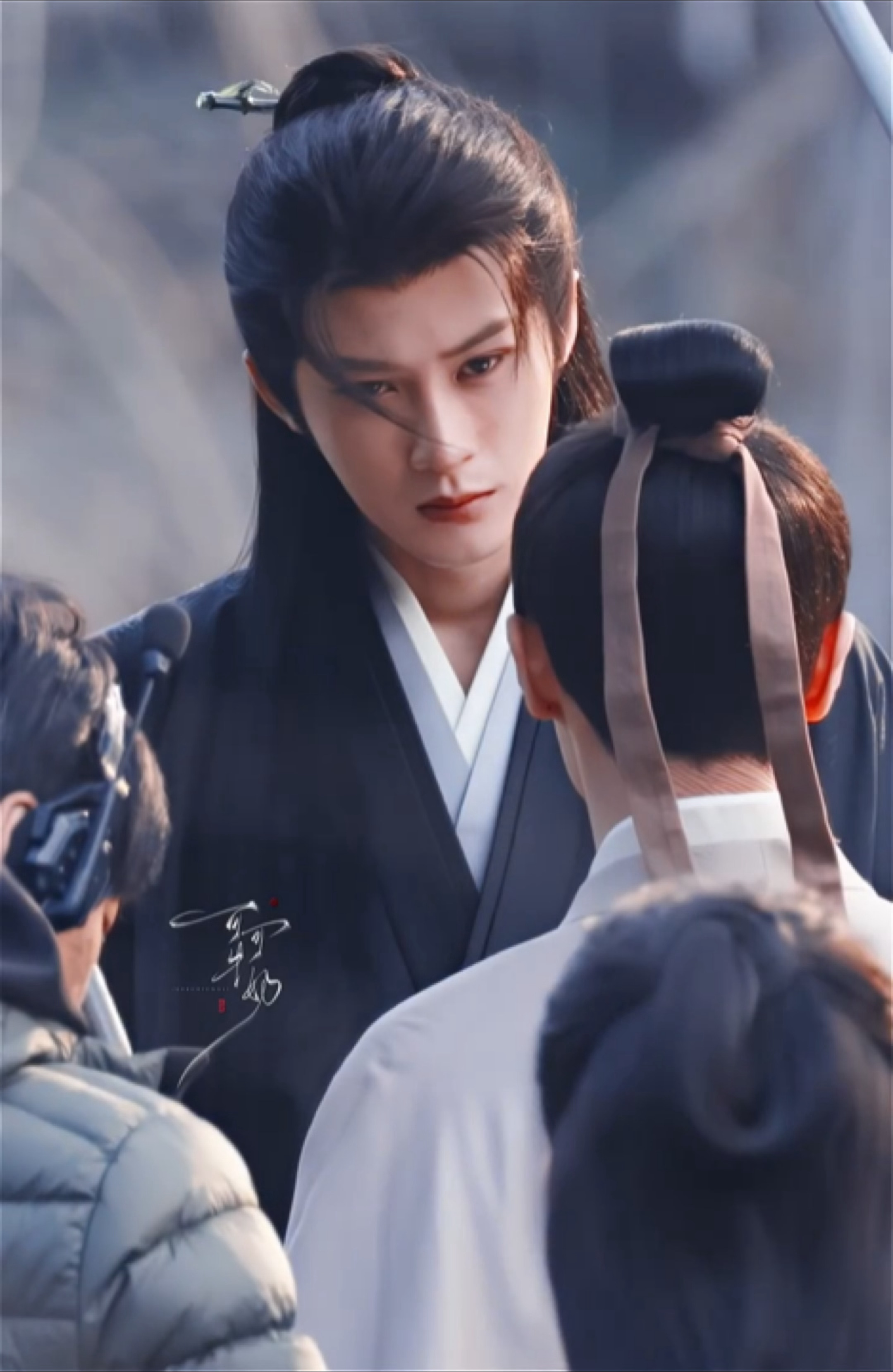 檀健次谢却山这一滴泪 何不同舟渡檀健次第一场哭戏来了檀健次共情能力好强，一眨眼的