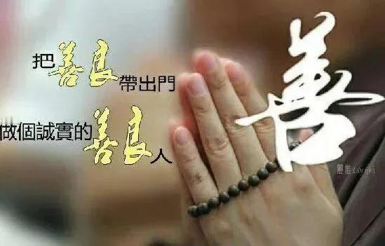 过去虽然穷，但人们的情感世界是富有的，正直善良的人与人交往，互帮互助的人与事，没