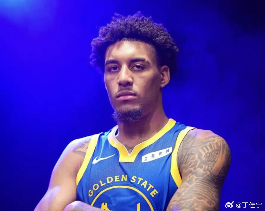 今日NBA常规赛，洛杉矶湖人 127-105战胜金州勇士 。勇士球员伦德博格全场