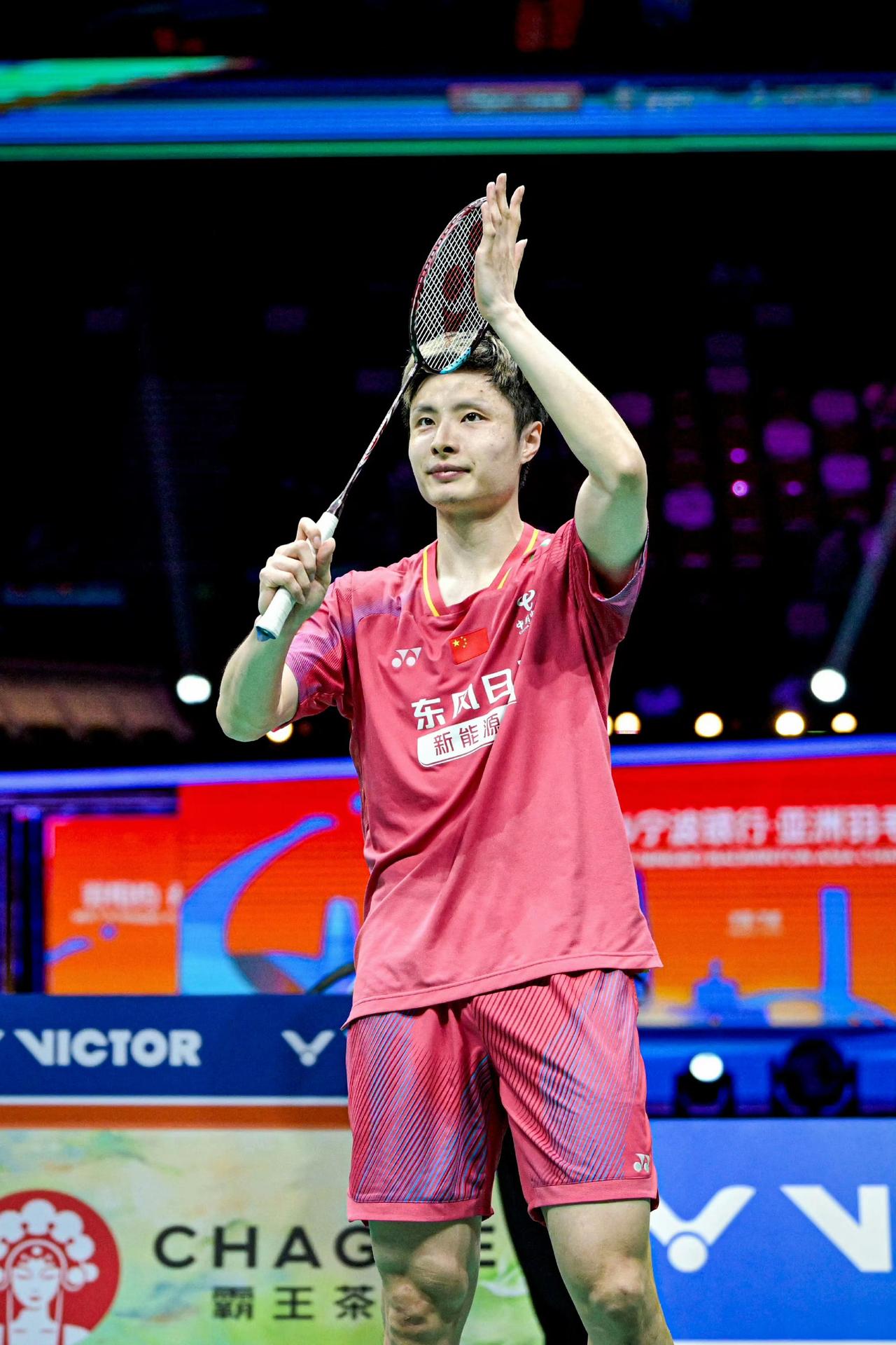 汤尤杯赛，国羽男女队首战告捷
2026年汤尤杯赛今天开幕。国羽男女队同时出场，分