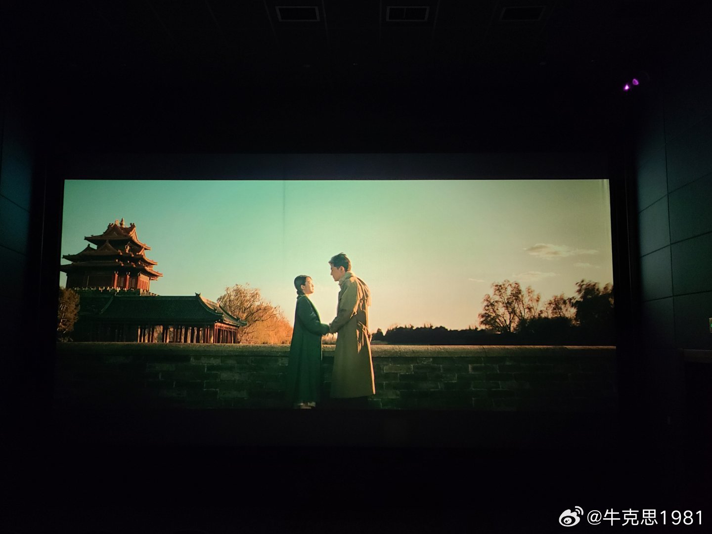 还不错，比小品式的电影不知好多少倍。 