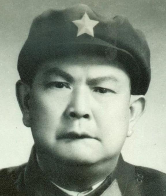 1941年，新四军参谋带着2个伤员打游击，3人仅仅只有1支枪，谁知短短4年，这个