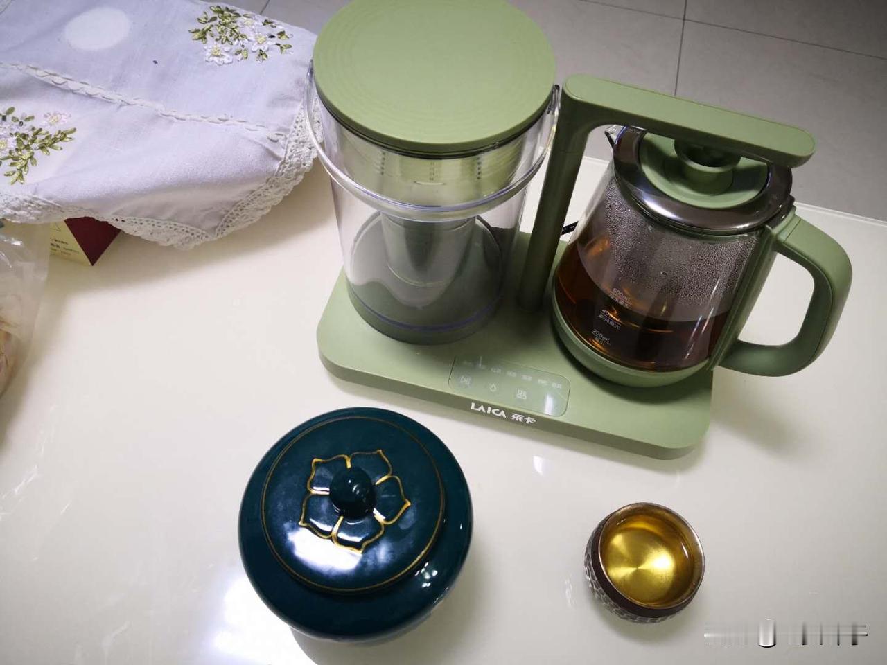 这古语说得好“工欲善其事，必先利其器”。现在人们越来越讲究养生，生活中吃的药健康