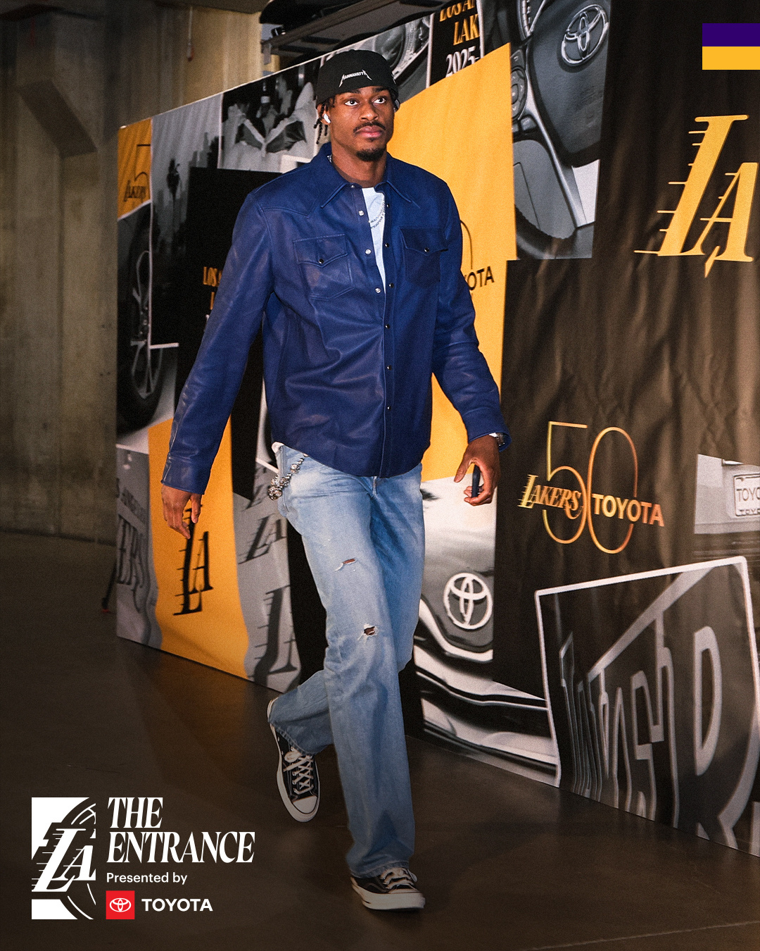 湖人球员抵达球馆！主场迎战黄蜂！洛杉矶湖人黄蜂vs湖人