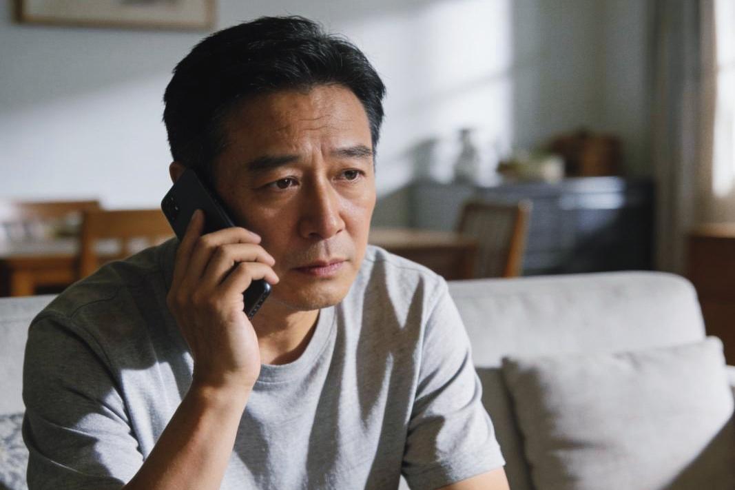 目前社会上的普通创业者:
天天喊着搞事业，其实天天在打杂。
谈客户、做售后、搬货