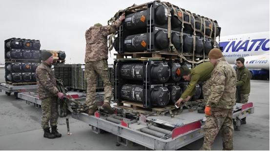 出手扣下两批军火，又一个欧洲国家，加入制裁以色列的行列中

尽管英国嘴上喊着不会