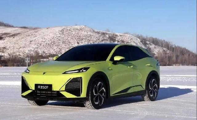 深蓝S07华为乾崑630长续航版上市! 超长续航+出众颜值, 出行更爽

在15