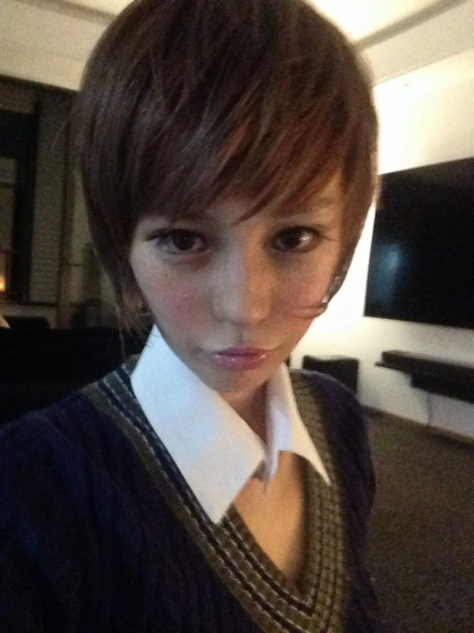 左化看看我的新发型参考