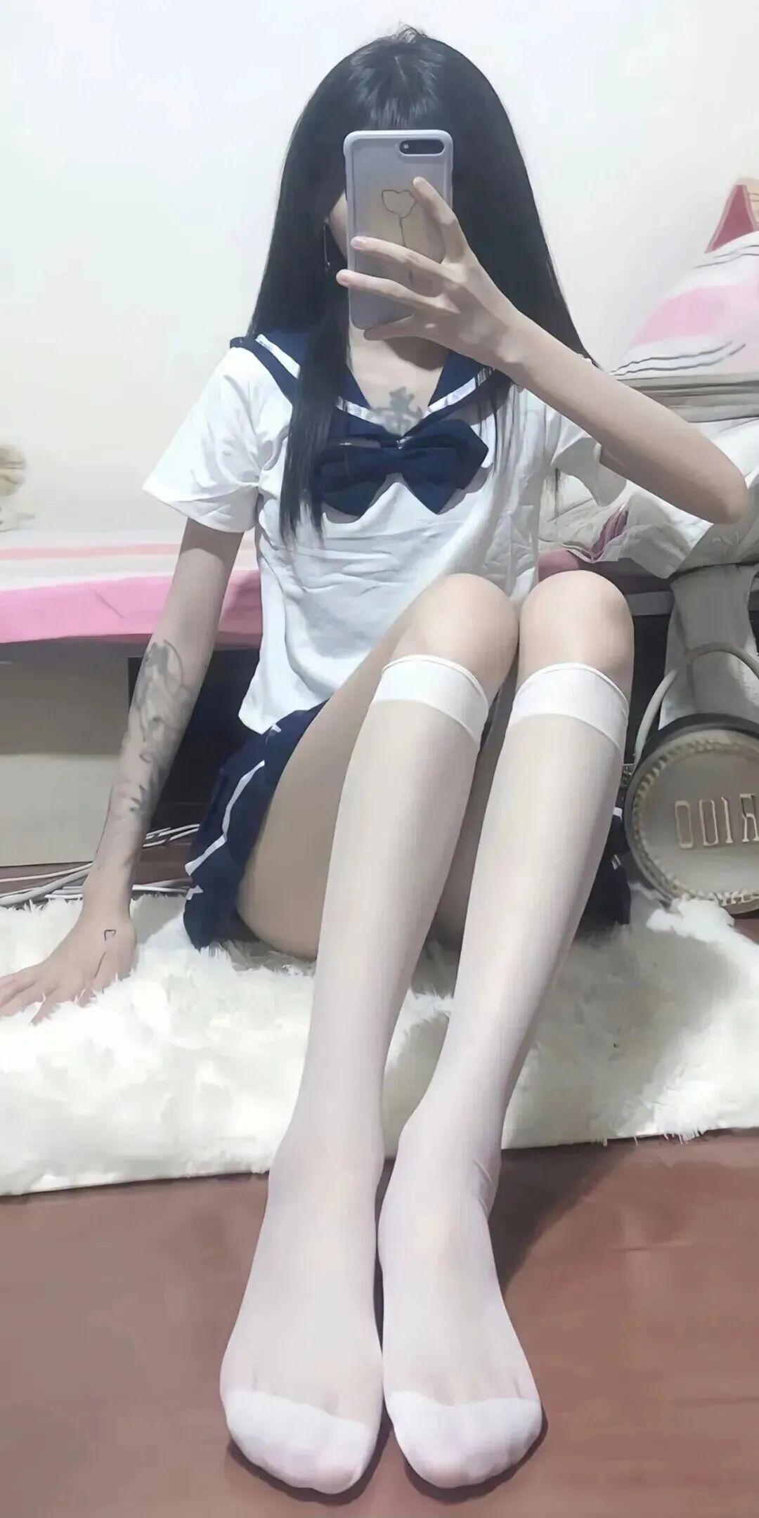 优雅自信穿搭分享[kiss]