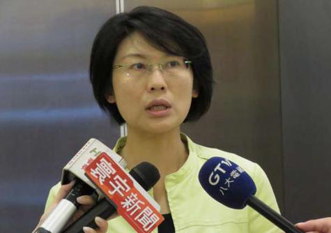 台独分子被制裁后，为什么还那么铁壳嘴硬？

这些台独分子被点名制裁后，一个个嘴上