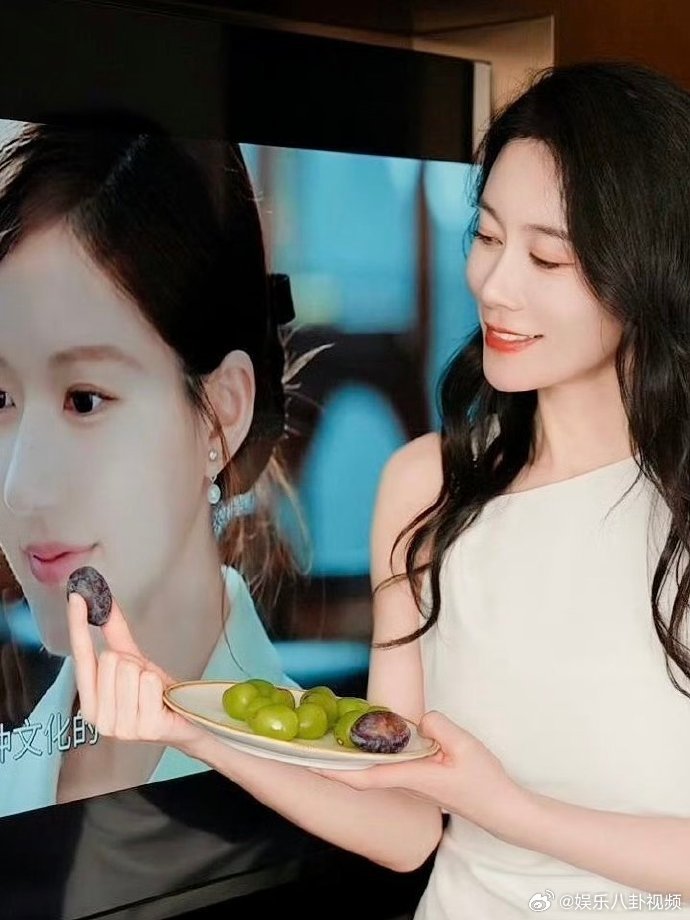 温峥嵘海清第一次同台盲猜一波！温峥嵘初舞台是唱跳，已经开始期待了乘风2026