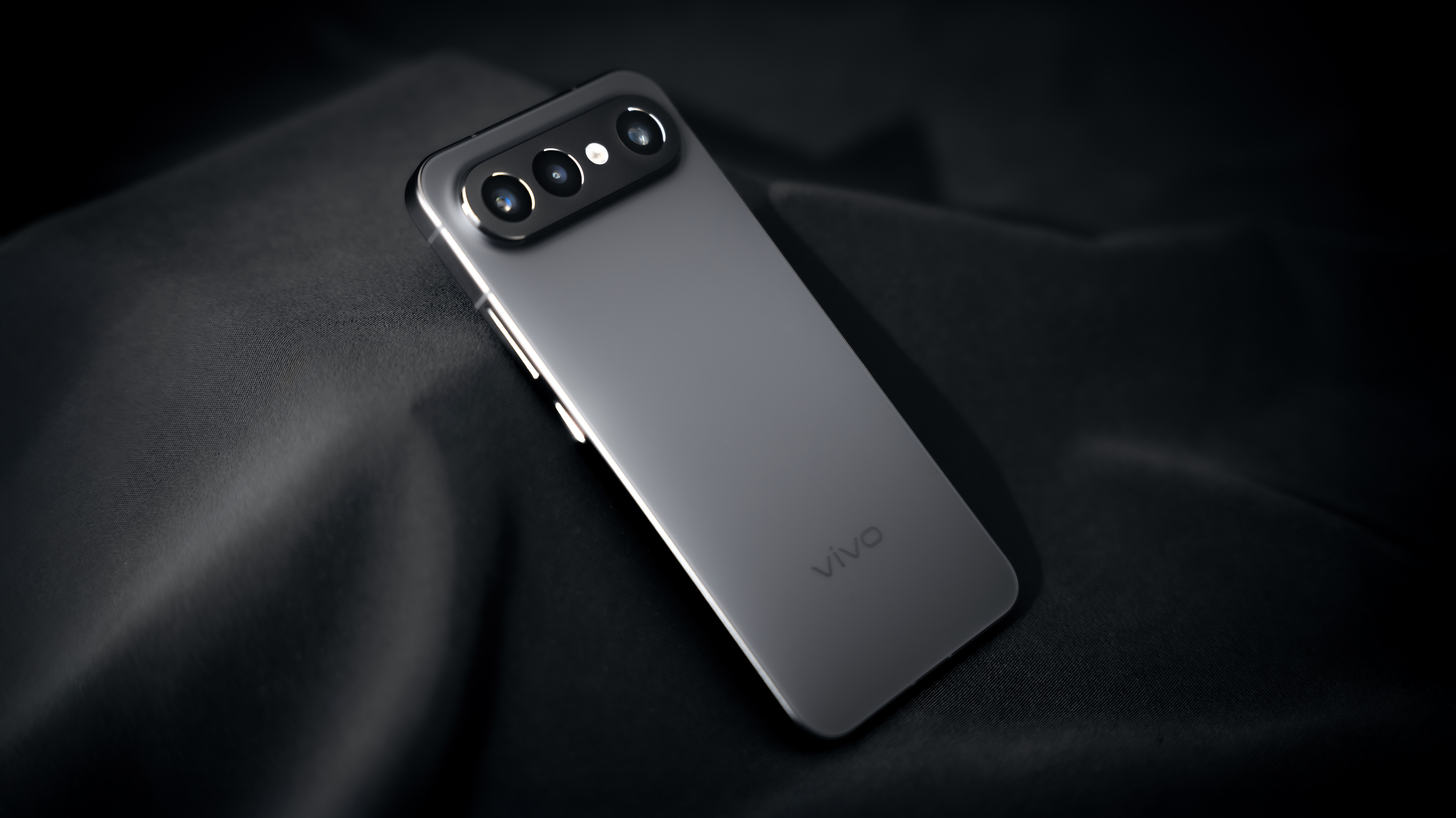 简单开箱图赏 | vivo S50 Pro mini「深空黑」蓝厂的第二款Pro